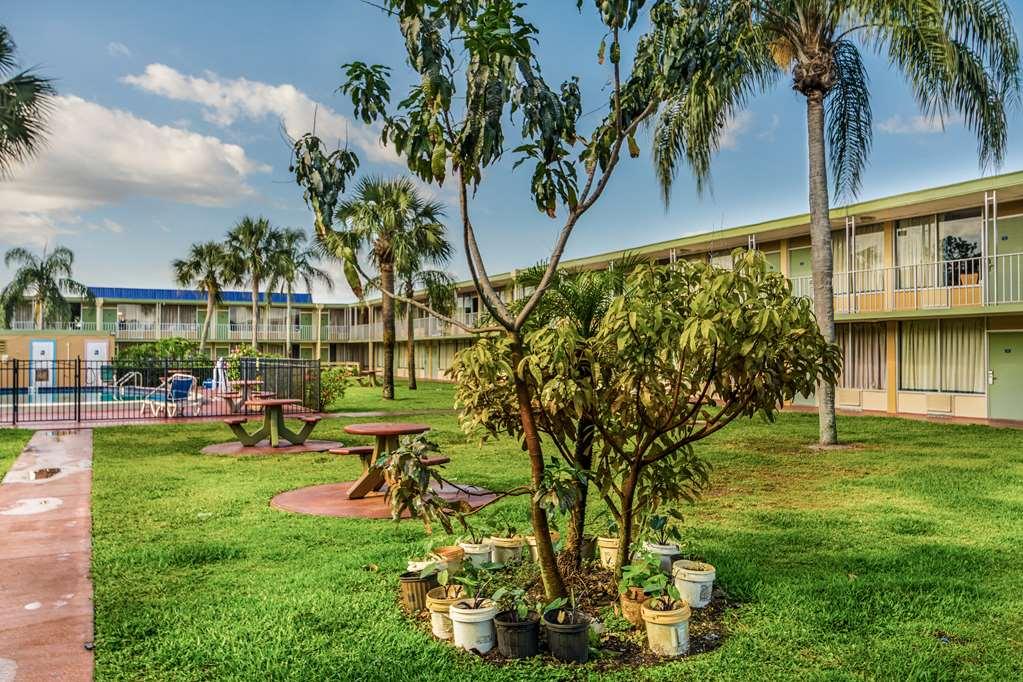 Red Roof Inn Vero Beach - I-95 Εξωτερικό φωτογραφία