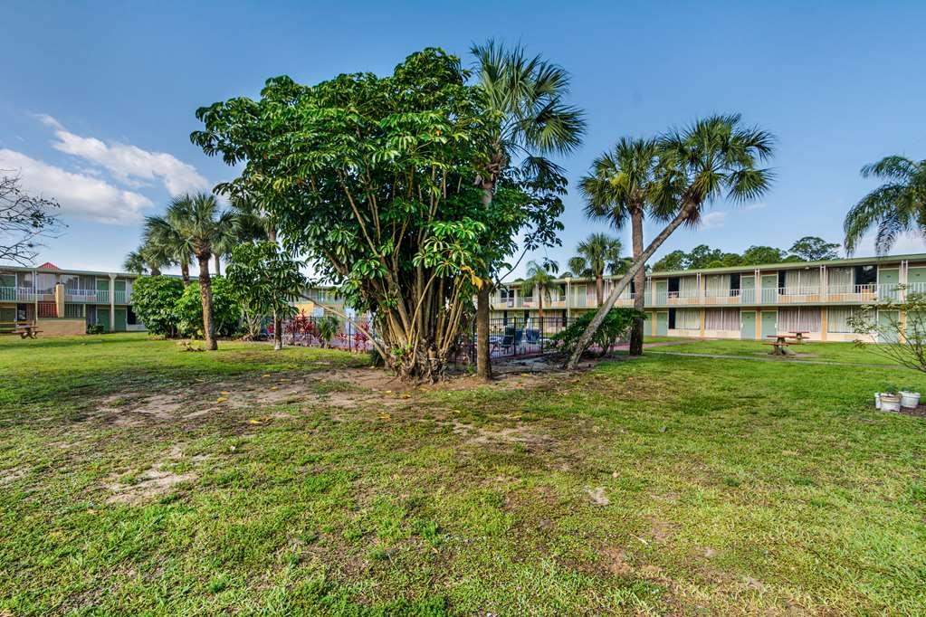 Red Roof Inn Vero Beach - I-95 Εξωτερικό φωτογραφία